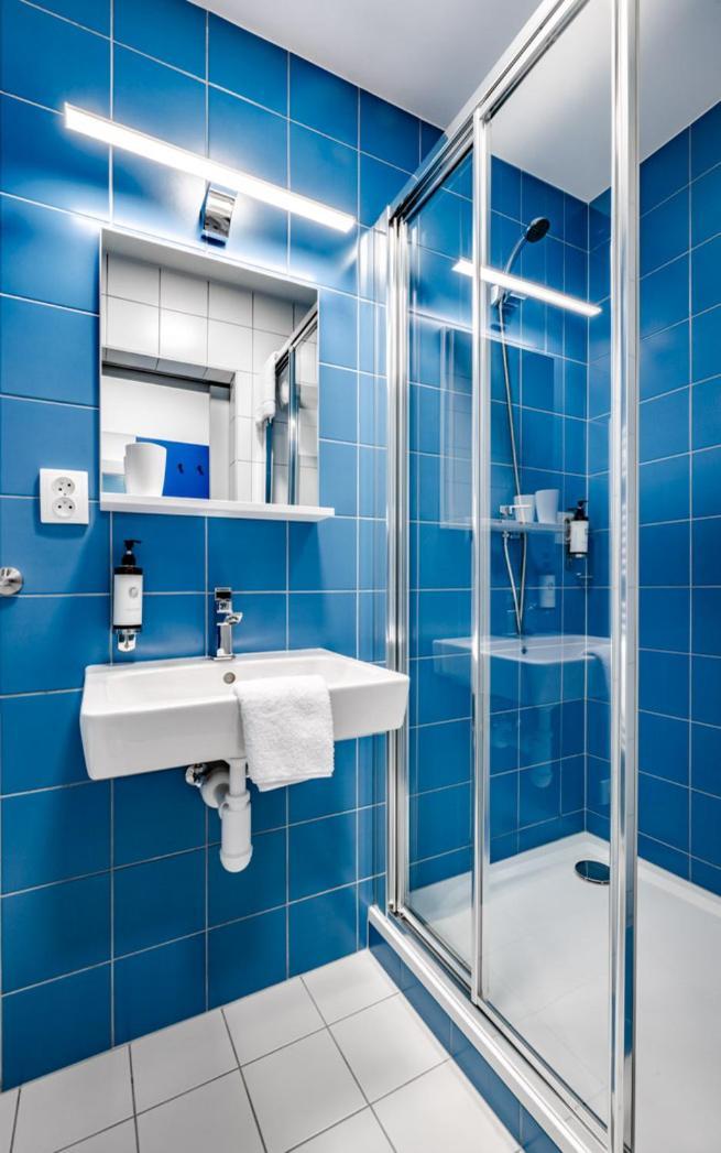 Hotel Active Stadium Ловосице Экстерьер фото